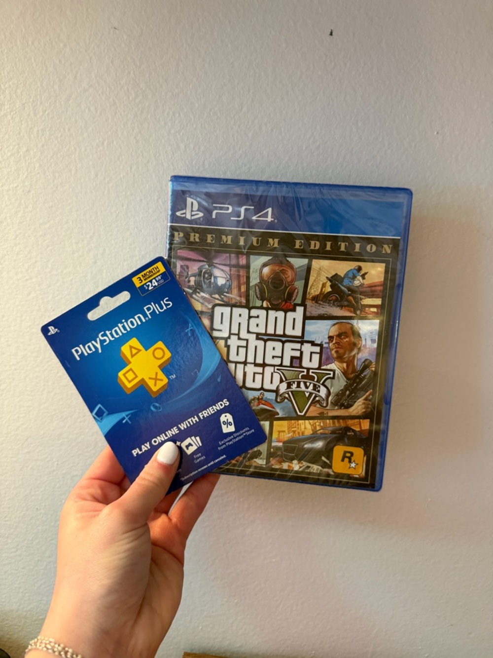 Sony PS4 Grand Theft Auto V Premium Edition with PlayStation Plus Card (Blue)